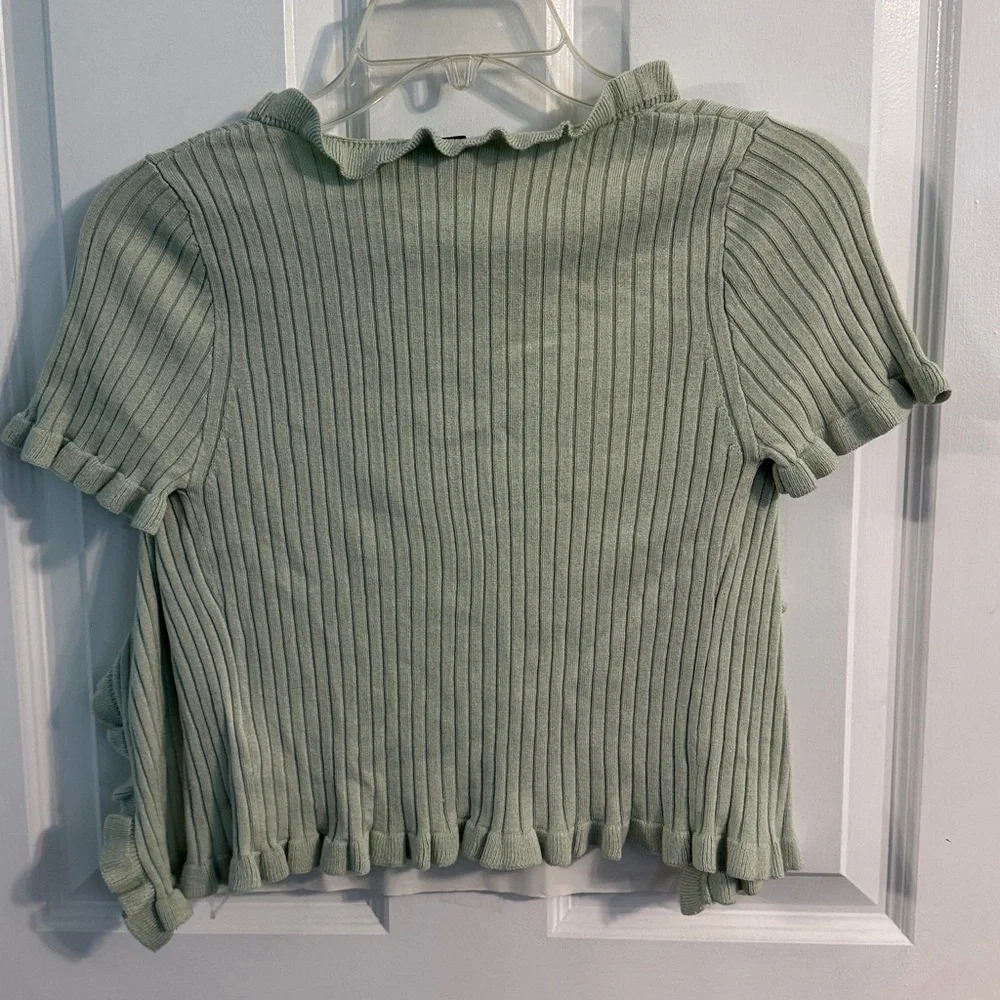 Divided Mint Ribbed Ruffle Top - Picture 3 of 4